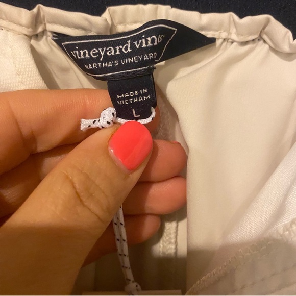 Vineyard Vines Performance Pants - Picture 6 of 8